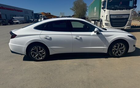 Hyundai Sonata VIII, 2019 год, 2 200 000 рублей, 10 фотография