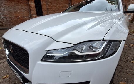Jaguar XF II, 2017 год, 2 220 000 рублей, 5 фотография