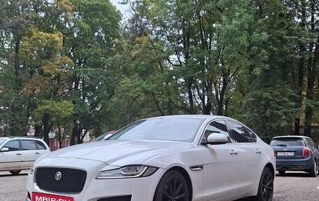 Jaguar XF II, 2017 год, 2 220 000 рублей, 4 фотография