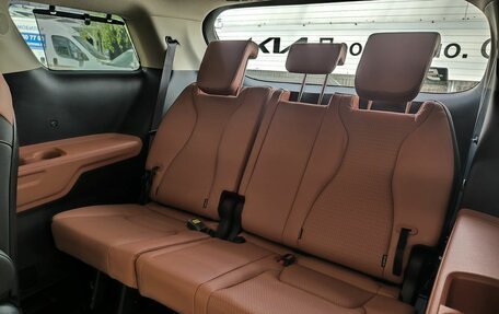 KIA Carnival, 2022 год, 4 500 000 рублей, 19 фотография