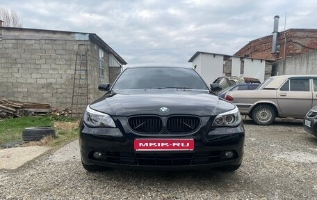 BMW 5 серия, 2006 год, 1 300 000 рублей, 1 фотография
