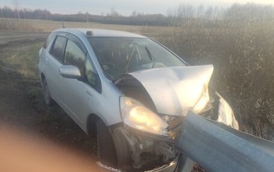 Honda Fit Shuttle I рестайлинг, 2013 год, 300 000 рублей, 1 фотография