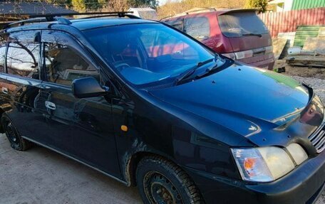 Toyota Gaia, 2000 год, 450 000 рублей, 9 фотография