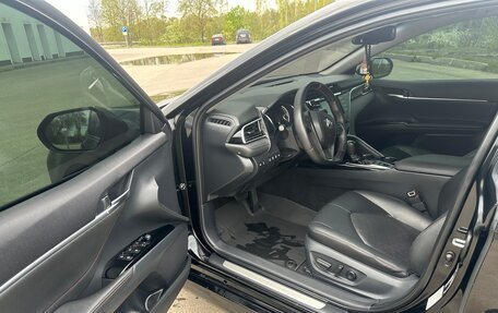 Toyota Camry, 2020 год, 3 000 000 рублей, 11 фотография