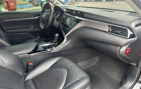 Toyota Camry, 2020 год, 3 000 000 рублей, 16 фотография
