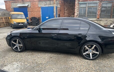 BMW 5 серия, 2006 год, 1 300 000 рублей, 4 фотография