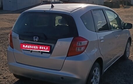 Honda Fit III, 2009 год, 450 000 рублей, 7 фотография