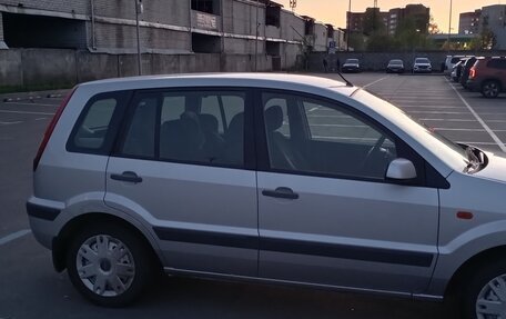 Ford Fusion I, 2007 год, 300 000 рублей, 2 фотография