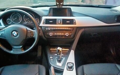 BMW 3 серия, 2013 год, 1 400 000 рублей, 12 фотография