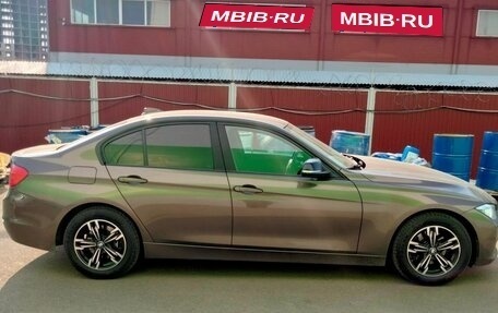 BMW 3 серия, 2013 год, 1 400 000 рублей, 10 фотография