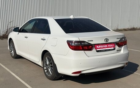 Toyota Camry, 2016 год, 2 190 000 рублей, 4 фотография
