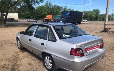 Daewoo Nexia I рестайлинг, 2010 год, 280 000 рублей, 3 фотография
