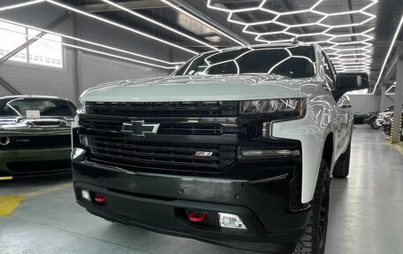 Chevrolet Silverado, 2021 год, 6 950 000 рублей, 8 фотография