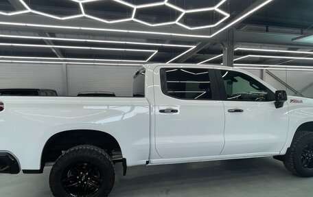 Chevrolet Silverado, 2021 год, 6 950 000 рублей, 3 фотография