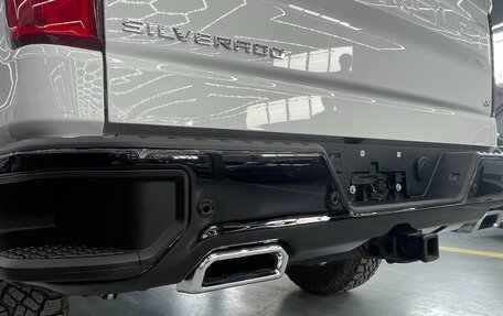 Chevrolet Silverado, 2021 год, 6 950 000 рублей, 12 фотография