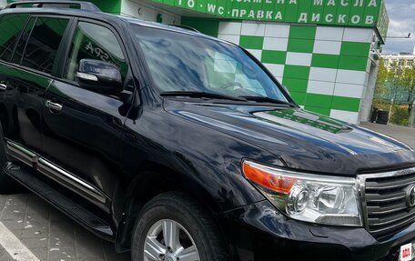 Toyota Land Cruiser 200, 2014 год, 5 000 000 рублей, 1 фотография