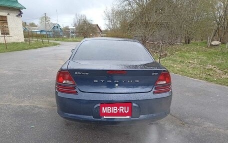 Dodge Stratus II, 2002 год, 245 000 рублей, 8 фотография