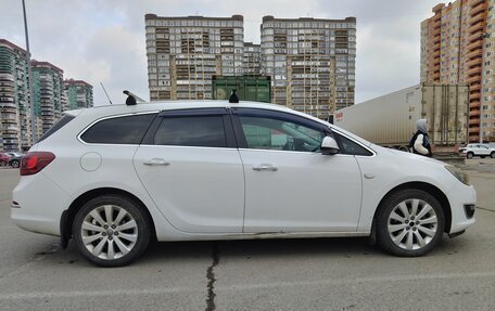 Opel Astra J, 2013 год, 1 125 000 рублей, 4 фотография