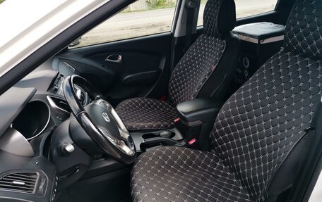 Hyundai ix35 I рестайлинг, 2013 год, 1 298 000 рублей, 12 фотография