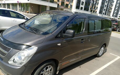 Hyundai H-1 II рестайлинг, 2011 год, 1 600 000 рублей, 14 фотография