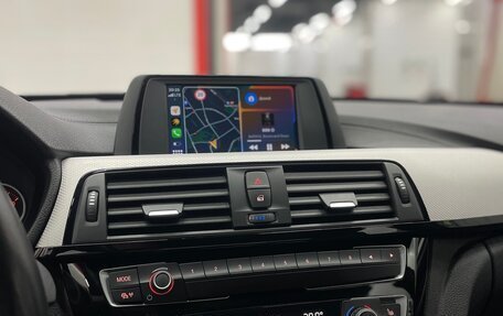 BMW 3 серия, 2018 год, 2 600 000 рублей, 14 фотография