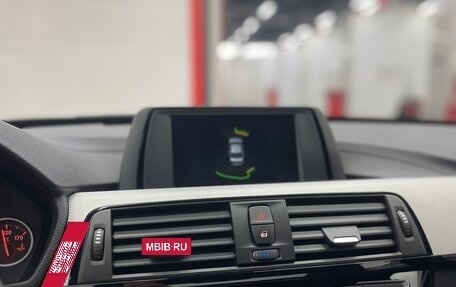 BMW 3 серия, 2018 год, 2 600 000 рублей, 16 фотография