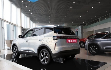 Chery Tiggo 4 I рестайлинг, 2025 год, 2 420 000 рублей, 3 фотография