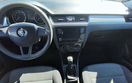 Skoda Rapid I, 2017 год, 750 000 рублей, 13 фотография