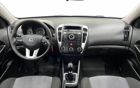 KIA cee'd I рестайлинг, 2011 год, 849 000 рублей, 8 фотография
