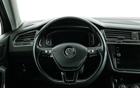 Volkswagen Tiguan II, 2020 год, 3 099 000 рублей, 20 фотография