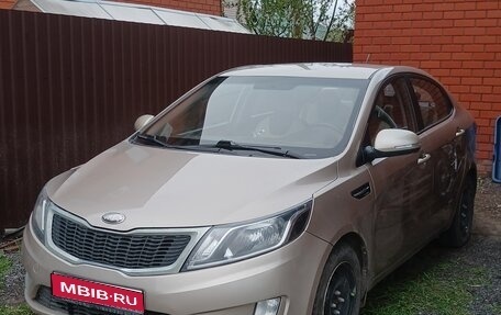 KIA Rio III рестайлинг, 2013 год, 870 000 рублей, 1 фотография