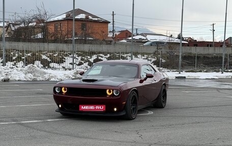 Dodge Challenger III рестайлинг 2, 2019 год, 4 350 000 рублей, 4 фотография