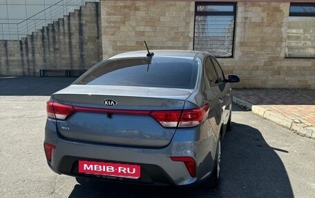 KIA Rio IV, 2017 год, 1 100 000 рублей, 4 фотография
