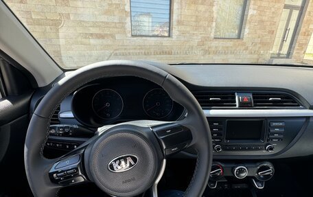 KIA Rio IV, 2017 год, 1 100 000 рублей, 6 фотография