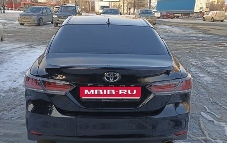 Toyota Camry, 2020 год, 2 650 000 рублей, 5 фотография