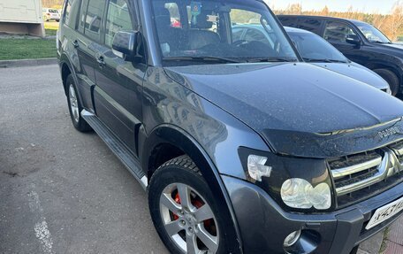 Mitsubishi Pajero IV, 2007 год, 1 550 000 рублей, 11 фотография