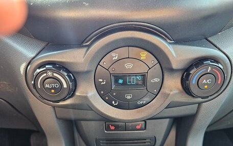 Ford EcoSport, 2014 год, 1 290 000 рублей, 16 фотография