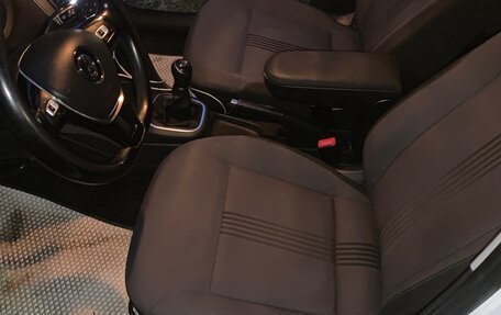 Volkswagen Polo VI (EU Market), 2016 год, 740 000 рублей, 6 фотография