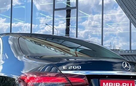 Mercedes-Benz E-Класс, 2021 год, 2 750 000 рублей, 3 фотография