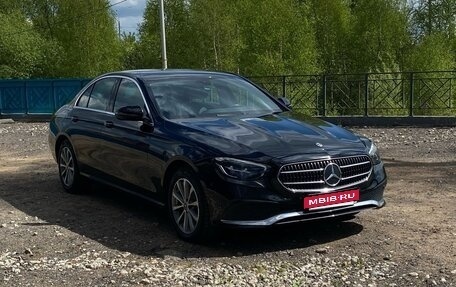 Mercedes-Benz E-Класс, 2021 год, 2 750 000 рублей, 12 фотография