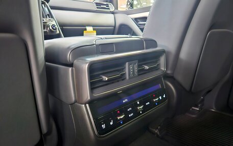 Lexus LX, 2024 год, 16 699 000 рублей, 23 фотография