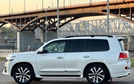 Toyota Land Cruiser 200, 2019 год, 7 200 000 рублей, 5 фотография