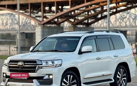 Toyota Land Cruiser 200, 2019 год, 7 200 000 рублей, 3 фотография