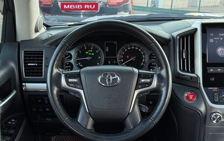 Toyota Land Cruiser 200, 2019 год, 7 200 000 рублей, 16 фотография