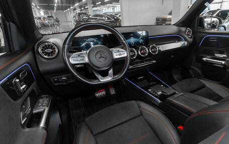 Mercedes-Benz GLB, 2021 год, 3 900 000 рублей, 10 фотография