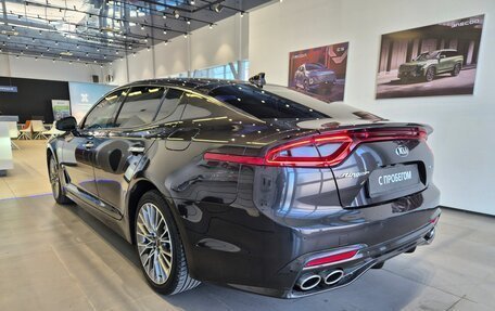 KIA Stinger I, 2018 год, 2 590 005 рублей, 6 фотография