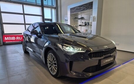 KIA Stinger I, 2018 год, 2 590 005 рублей, 3 фотография