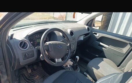 Ford Fusion I, 2006 год, 750 000 рублей, 6 фотография