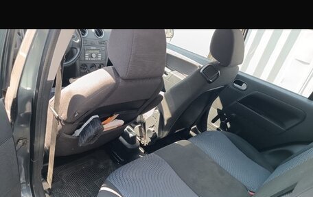 Ford Fusion I, 2006 год, 750 000 рублей, 10 фотография