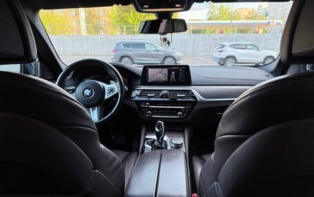 BMW 5 серия, 2019 год, 4 800 000 рублей, 9 фотография
